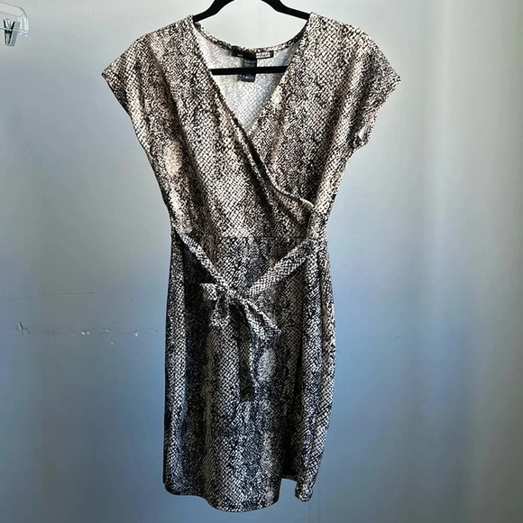 Rebel Sugar Wrap Dress Snakeskin | Snakeskin Print Dress | Wrap Dress | Tan - Picture 1 of 8